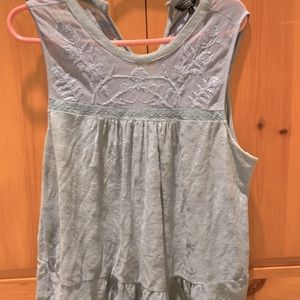 Lucky Brand EUC Xl blue tank with peplum bottom.